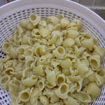 Makarna Paketi Hızla Dağılıyor Üretim Kalitesi Sorgulanıyor