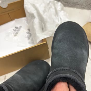 Ugg Botta Ayıplı Ürün Ve Migros'tan Cevap Almama