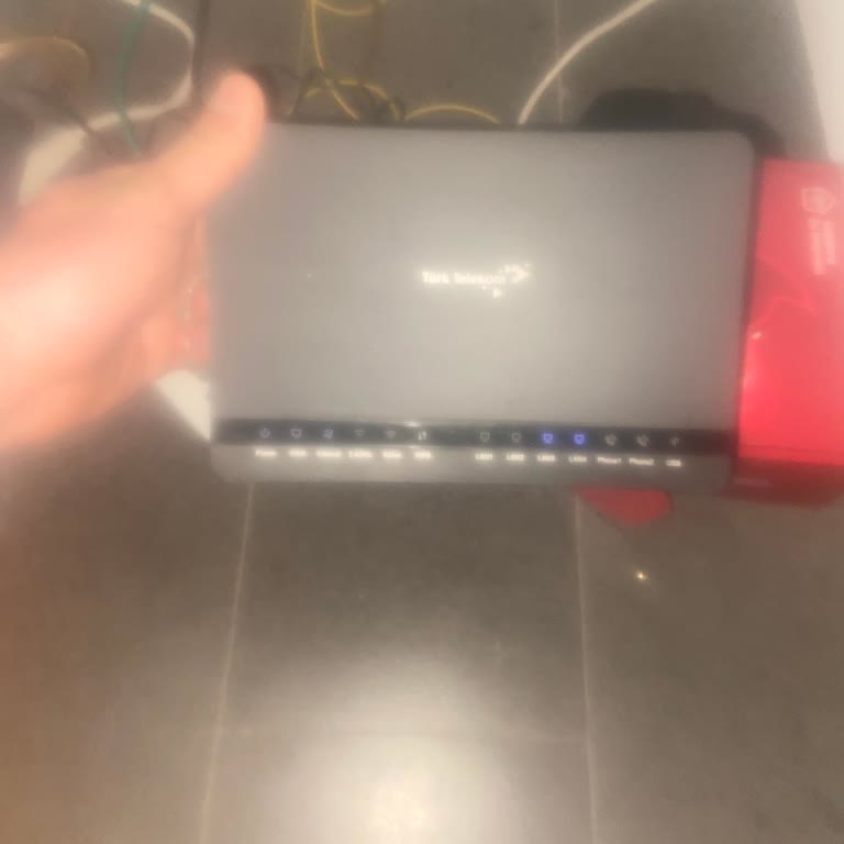 İşyerinde İnternet Kesintisi Ve Cevapsız Müşteri Desteği