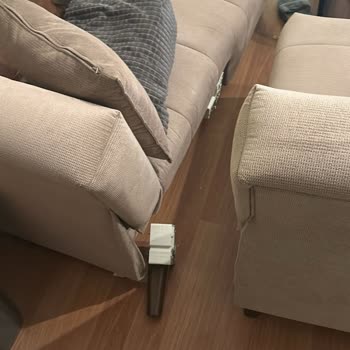 Kelebek Mobilya'da Kırık Koltuk Ve Uzun Tamir Süreciyle İade Talebi