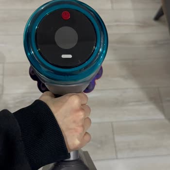 Garanti Süresinde Dyson Süpürge Arızası Ve Servis Sonrası Yeni Birim Talebi