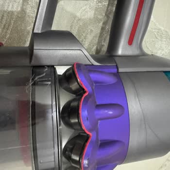 Garanti Süresinde Dyson Süpürge Arızası Ve Servis Sonrası Yeni Birim Talebi