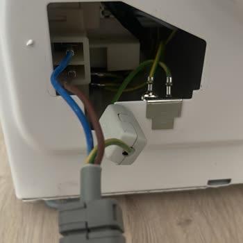 Kelepçesiz Hortum Ve Amortisör Arızası Bosch Çamaşır Makinesinde 9600 TL Masraf