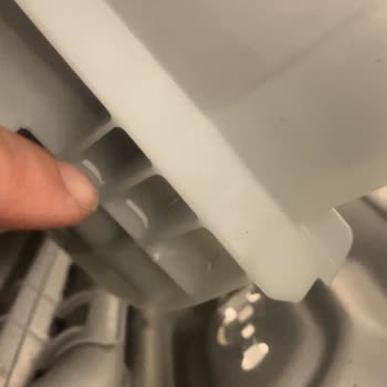 Kelepçesiz Hortum Ve Amortisör Arızası Bosch Çamaşır Makinesinde 9600 TL Masraf