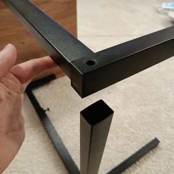 Kısa Sürede Kırılan Laptop Sehpası İçin Parça Ve Değişim Talebi