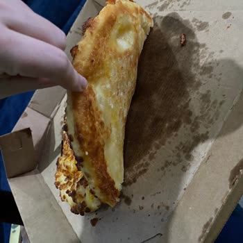 Domino’s Pizza’da Yarı Pişmiş Ürün Ve Cevapsız Müşteri Şikayeti