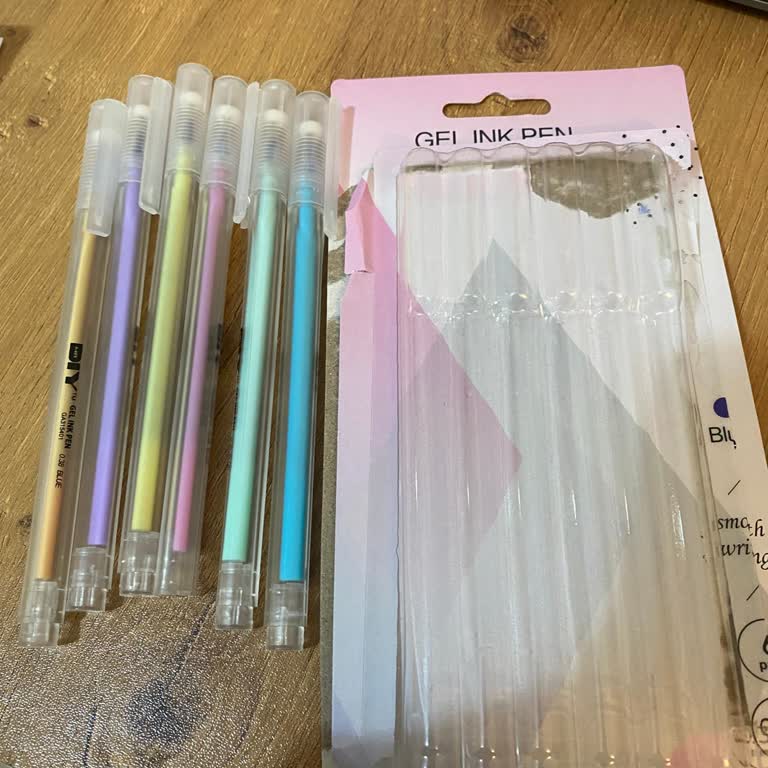 Renkli Gösterilen Kalem Seti Tek Mavi Çıktı Ve İade Talebi