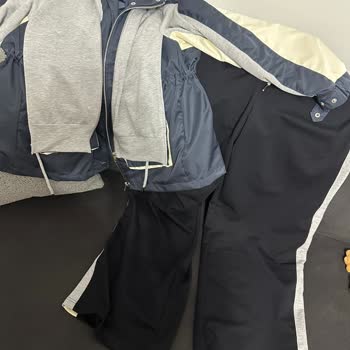 Touch Silky Ürün Renk Uyumsuzluğu, Uzun Teslim Süresi Ve Cevapsız Müşteri Hizmeti