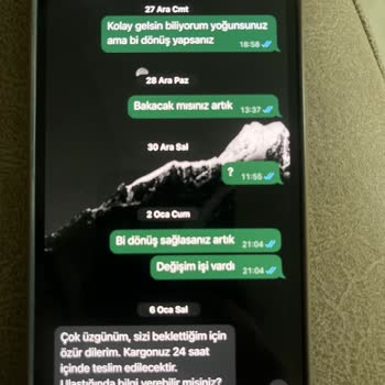 İconsneakercom Yanıltıcı Ürün Görselleri, Değişim Ve İade Talebim Cevapsız