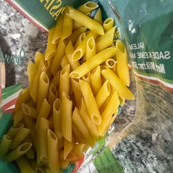 Pastavilla Penne Makarnada Böcek Varlığı Ve Hijyen Sorunu