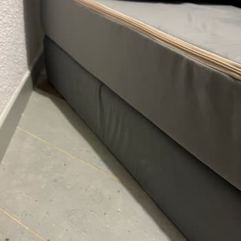 Miniwood Sitede Gördüğümüz Koltuk İle Bize Gelen Farklı!