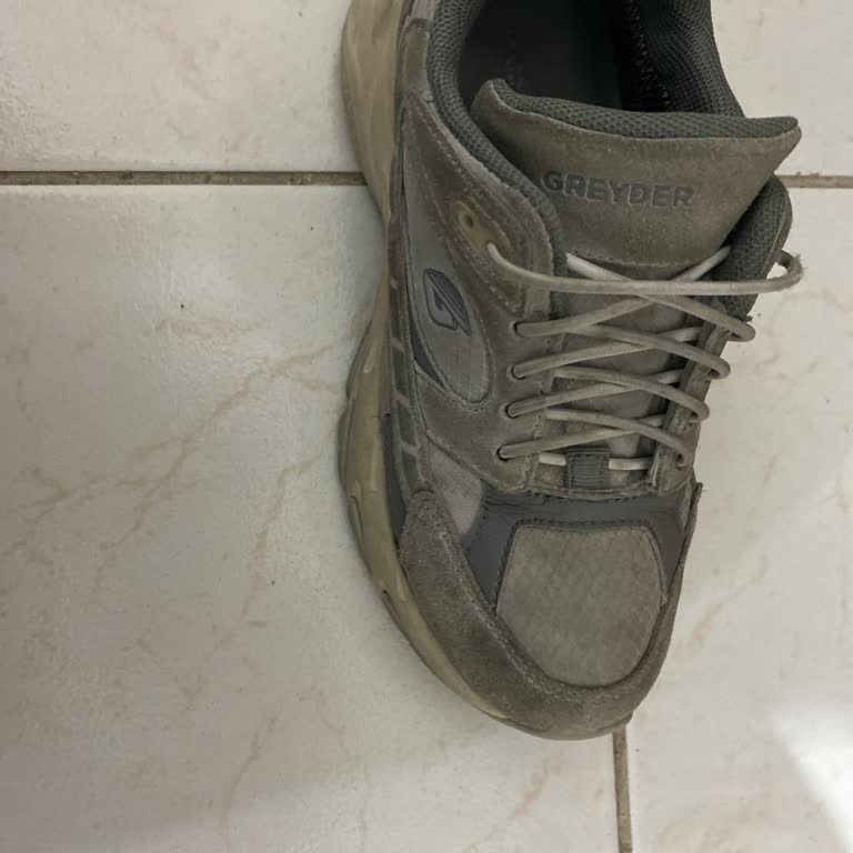 Ayakkabıda Aşırı Koku Ve Su Geçirmezlik Sorunu, Mağaza İade Reddi