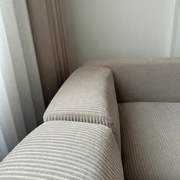 IKEA'da Altı Ayda Çöken Koltuk İçin İade Talebimiz Reddedildi