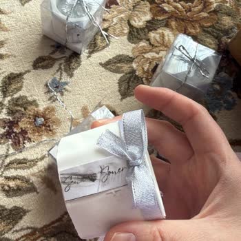 Mio Gift Tasarlanan Nişan Mumları Kusurlu, Çözüm Teklifi Yetersiz