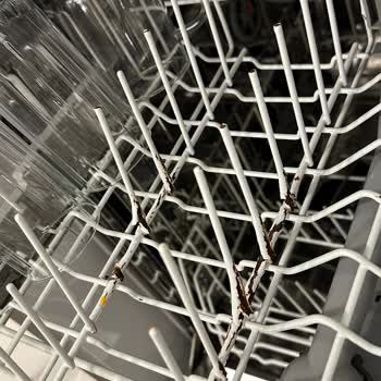 Arçelik Bulaşık Makinesinin Sepetlerinde Paslanma Ve Kaplama Sorunu