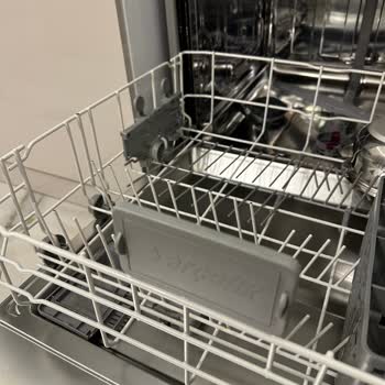 Arçelik Bulaşık Makinesinin Sepetlerinde Paslanma Ve Kaplama Sorunu