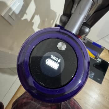 Dyson V15 Süpürgem Kronik Arıza Kapanıyor Ve Çekim Gücü Düşük