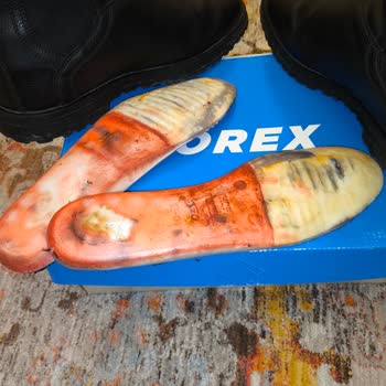 Su Geçiren Botta Çürüme Ve Ayak Sağlığı Riski