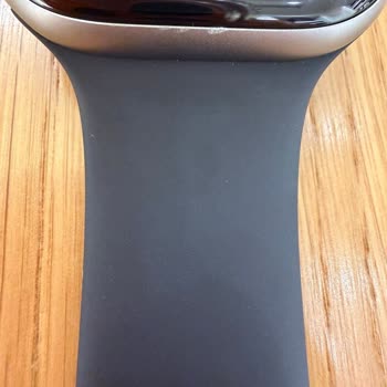 Apple Watch Ekran Koruyucu Uygulaması Sonrası Oluşan Hasar Ve Mağaza Sorumluluk Reddi