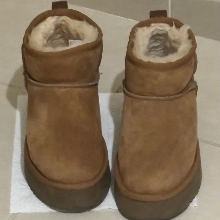 FLO Mağazasındaki Yanlış Tavsiye Kullanılan Sprey Süet Ayakkabımı Mahvetti