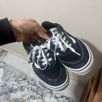 Vans Ayakkabım Kısa Sürede Bozuldu Üretim Hatası Olarak Değerlendirilmedi