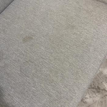 Ayakları Soyulmuş Ve Kumaşı Tiftiklenen Karen Koltuk Takımına Garanti Kapsamında Hızlı Çözüm Talebi