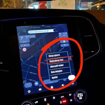 Kadın Ses Seçeneği Eksik Servis Cevapsız Renault Megane 4'te Hayal Kırıklığı