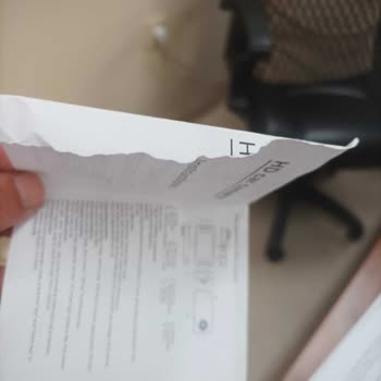 Reklam Edilen Özellikte Kamera Gelmedi, Kullanılmış Ve Eksik Ürün Aldım