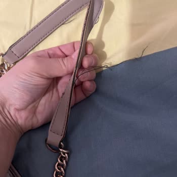 Guess Çantamın Deri Soyulması Ve Ülke Bazlı Destek Reddi