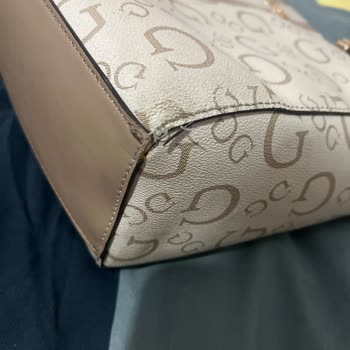 Guess Çantamın Deri Soyulması Ve Ülke Bazlı Destek Reddi