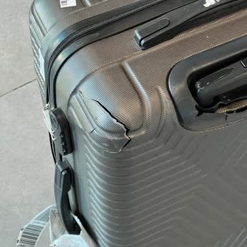 Southwind Airlines Damaged My Luggage Beyond Use on Moscow to Antalya Flight