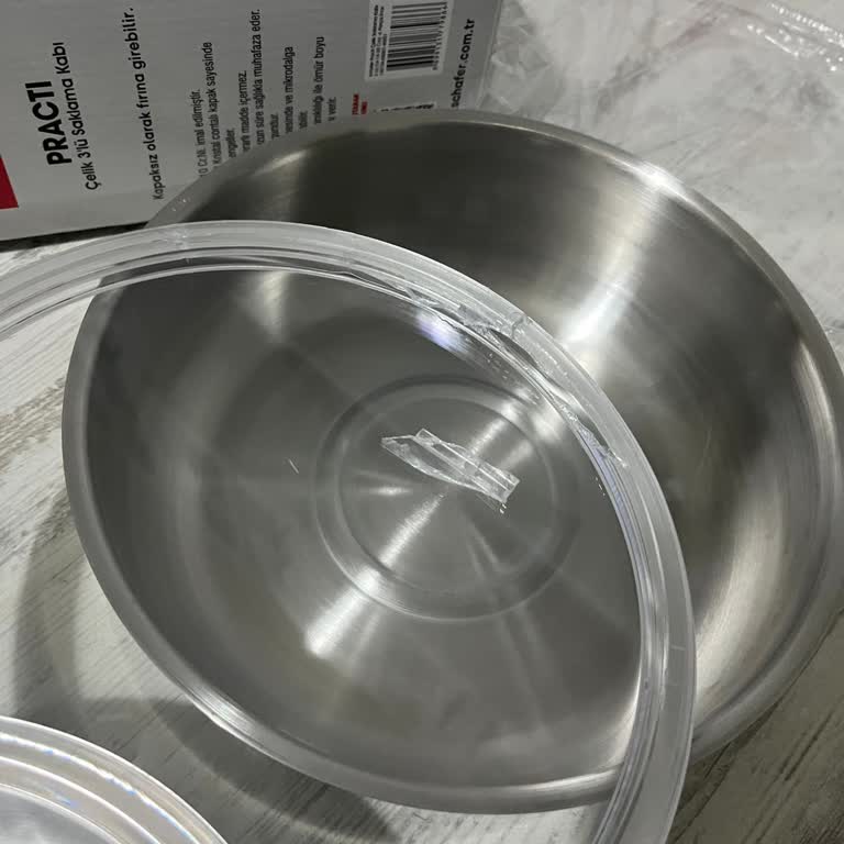 Schafer Kırık Hediye Ürün ve Stoksuz Değişim Süreci Müşteriyi Mağdur Etti