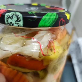 BİM'de Satın Alınan Gıdalarda Yabancı Madde Tespiti Sağlık Riskini Artırıyor