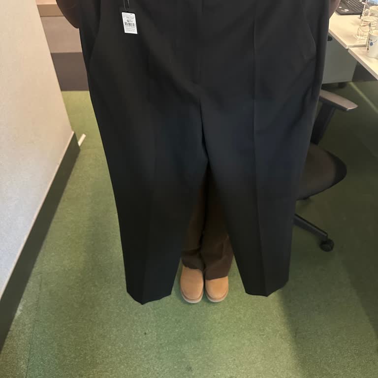 Network'te Yanlış Pantolon Gönderimi Ve İade Ödemesinin Yapılmaması