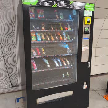 Su Almak İçin Ziyaret Ettiğim Cihazda Su Alamama Ve 20 TL İade Talebi