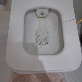 Klozet Kapağım Sürekli Kırılıyor Ücretsiz Değişim Talebi