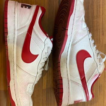 Nike Ayakkabısının Renk Akarak Deformasyonu Ve Mağazanın Olumsuz Tutumu