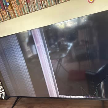 Garanti Kapsamında Olmasına Rağmen Ekran Çatlağı İçin 21 Bin TL Tamir Ücreti Talebi