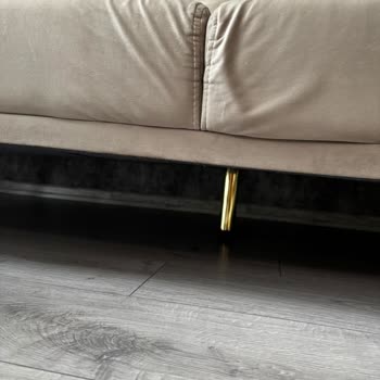 Kayseri Vivense Mağazasında Orta Ayağının Düşmesi Ve İlgisizlik