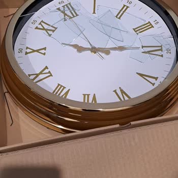 Kırık Duvar Saati Kargo Üzerinden Teslim Edildi İade Talebim Reddedildi