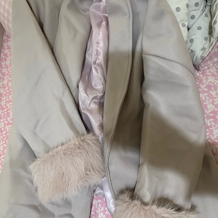 Ürün Görselleriyle Uyuşmuyor, Kargo Gecikmesi Ve İade Talebine Yanıt Yok