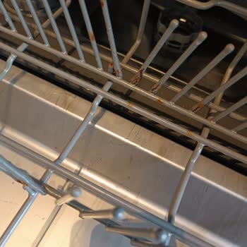 Franke Bulaşık Makinesinde Sepet Paslanması Ve Ücretsiz Değişim Talebi