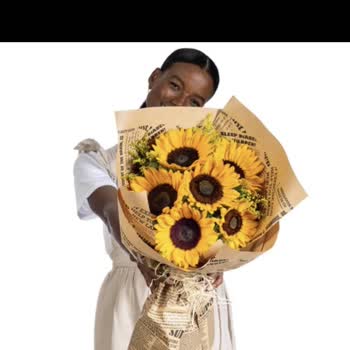 Yanıltıcı Görseller Nedeniyle Küçük Ve Özensiz Çiçek Gönderildi: İade Talebi