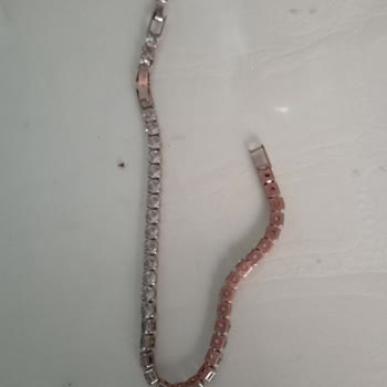 Yanıltıcı Gümüş Bileklikte Alerji Ve Kızarıklık, Tam İade Talebi