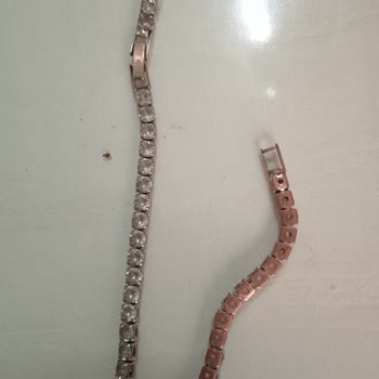 Yanıltıcı Gümüş Bileklikte Alerji Ve Kızarıklık, Tam İade Talebi