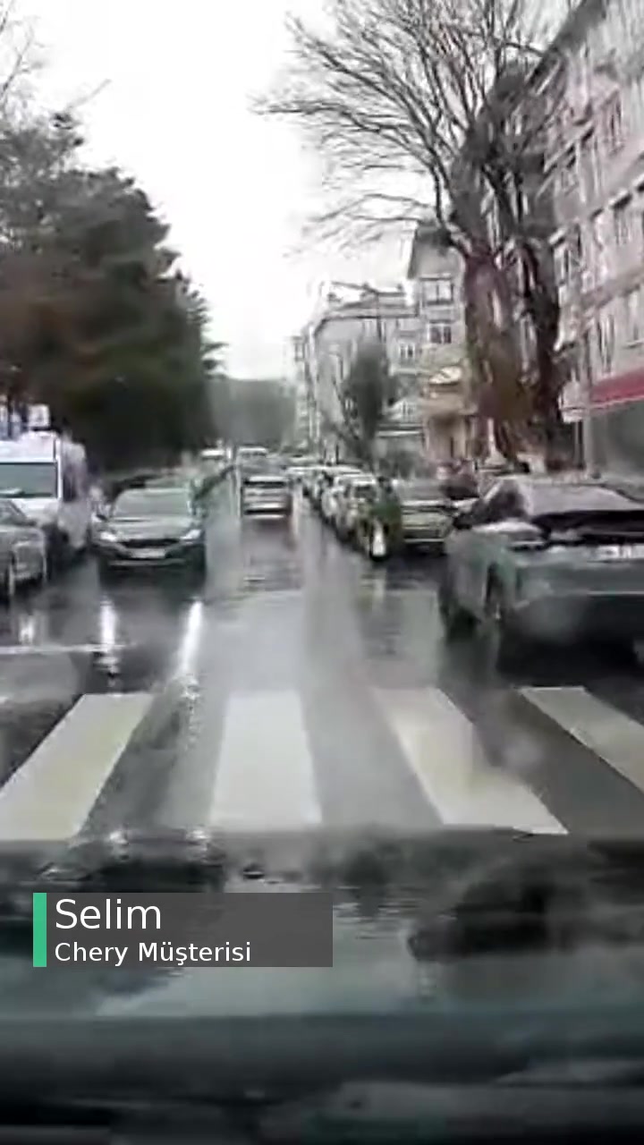 Chery Tiggo 7 Ön Cam Çatlaması videonun kapak resmi