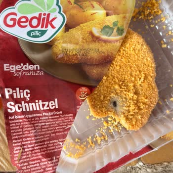 Gedik Piliç Schnitzel Ürünün İçinde Siyah Yabancı Parça Tespit Edildi!