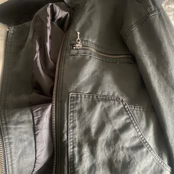 Pull And Bear Parfümlü Kirli Ceket Teslimatı, Sağlık Riski Ve İade İsteği