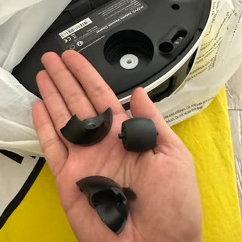 Robot Süpürge Ön Tekerleği Kırık Geldi, İade Sonrası Para İadesi Yapılmadı