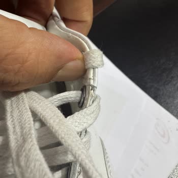 Valentino Ayakkabısının Kısa Sürede Deformasyonu Ve Boyner'in Çözüm Sunmaması